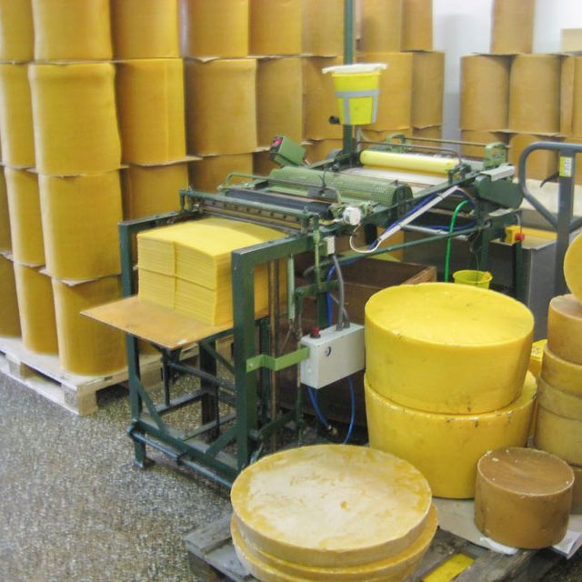 Imkerkontor-Froh Hagenow Portfolio Wachsmanufaktur 17